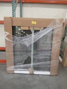 Simonton Slider Window, 54 X 57 in. Series 6500. (XO). In nice condition.