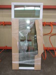 Simonton White Vinyl Picture Window, 34.5 X 77 in. 6500 Series. In nice condition.