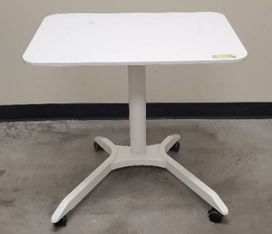 lot 629 image: Maya Wood Adjustable Standing Desk Raiser in White, WMDKR-0007WT - Scratch & Dent