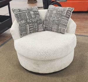 lot 644 image: Ashley Soletren Stone Swivel Accent Chair, 9510444 - Floor Model