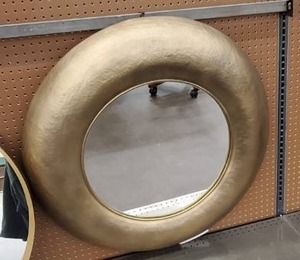 lot 678 image: Jamesmour Accent Mirror, A8010194