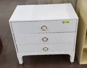 lot 690 image: Lorna 3 Drawer Nightstand - Scratch & dent