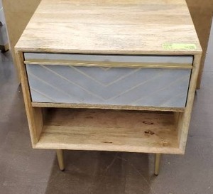 lot 696 image: Leni Nightstand NaturalBrass - Scratch & dent
