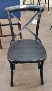 lot 718 image: Rustic Cross Back Metal Modern Farmhouse Dining Chair Matte Black, D-010-MB - Scratch & dent