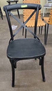 lot 719 image: Rustic Cross Back Metal Modern Farmhouse Dining Chair Matte Black, D-010-MB - Scratch & dent