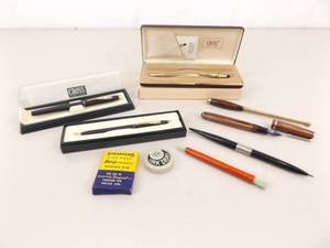 Lot of Collectible Cross Pens, Fountain Pen, etc.