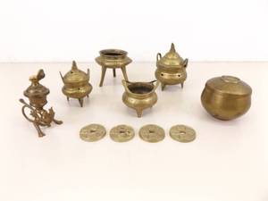 Lot of Solid Brass Asian Themed Incense Burners, Oil lamp, etc. Decor