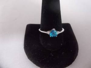 Ring-Silver Tone Band Marked 925 With Ice Blue Heart Stone Size 12