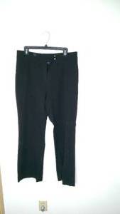 Jones New York Size 12 Black Dress Pants