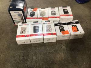 Lot of assorted Smart Code Kwikset Door LockOpener (10 box count) review all pictures