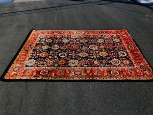 Excellent Condition SURYA Serapi Area Rug - Size 67 x 96