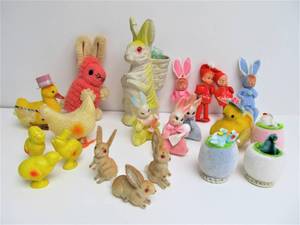 Lot of Old Vintage Easter Candy Containers, Rabbits, Bunnies, etc.