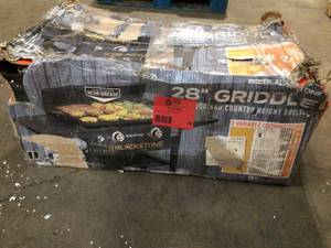 lot 26 image: Black Stone 28 Griddle Cooking Station (in working condition, used) review all pictures
