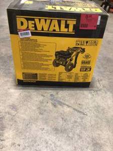 lot 40 image: 3600 PSI Dewalt Pressure Washer (in good condition) review all pictures