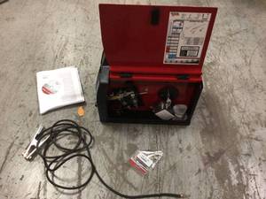 lot 113 image: Lincoln Electric 125HD Weld -Pak Good Condition Review Pictures