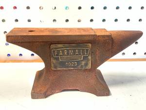 Heavy Farmall Anvil 8 inch Wide