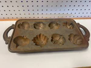 Heavy Cast Iron Pan 15 inch Long