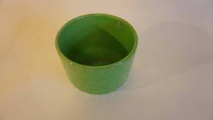 lot 17 image: Shawnee Planter Criss-Cross Jardinire USA  456