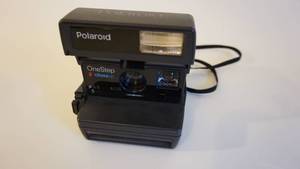 lot 61 image: Vintage Instant Polaroid One Step Camera