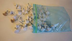 lot 64 image: Vintage Porcelain Drawer Pulls w Hardware