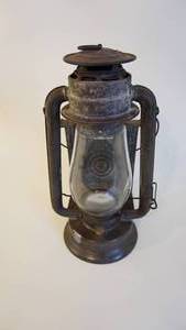 lot 78 image: Antique Dietz Blizzard Dash Lamp Maritime Lantern As Found---Rare