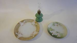 lot 221 image: Antique P&A Mfg. Acorn Miniature Green Metal 7 Oil Lamp  -Two Beautiful Hand Painted Plates from Germany