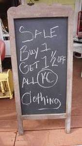 lot 318 image: Antique Wood Framed Tripod Display Chalkboard 10 x 40