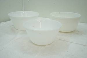 mixing bowls