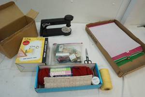 mini sewing machine
