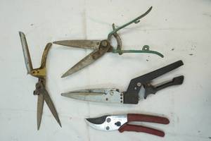 garden pruners