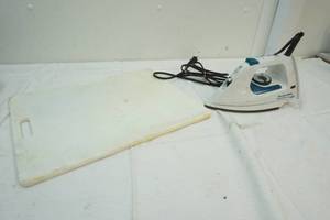 clothing iron