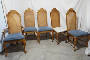 dining room chairs