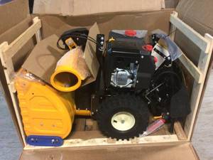lot 4 image: 3X 26 in. 357 cc Three-Stage Gas Snow Blower with Electric Start and Steel Chute, Power Steering and Heated Grips by Cub Cadet Customer Returns See Pictures