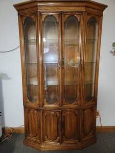 Beautiful Vintage China Display Cabinet (48wx16dx80H)