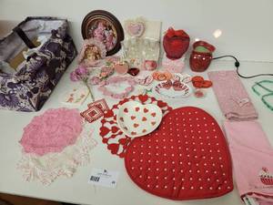 Beautiful Love & Roses Valentines Day Collection-Decor & Collectibles