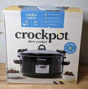 lot 70 image: Crockpot 7-qt. Countdown Cook & Carry Slow Cooker - N