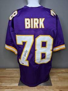 lot 16 image: Matt Birk Autographed Minnesota Vikings NFL Football Jersey 78 XL - N