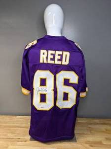 lot 14 image: Jake Reed Autographed Minnesota Vikings NFL Football Jersey 86 XL - N