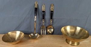 lot 185 image: Pair of Beautiful Bowls & (3) Brass and Rosewood Thailand Flatware Pieces - X
