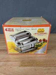 lot 200 image: Marcato Atlas 150 Pasta Machine - X