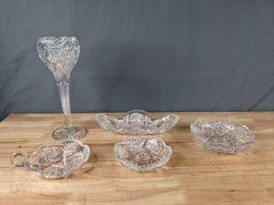 lot 194 image: Collection of Antique American Cut Glass Bowls and Dishes - X