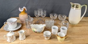 lot 268 image: Lovely Lot of Vintage & Antique Glass, Crystal, China and Ceramic Pieces (Lefton, Limoges, O&EG Austria , R&S Germany) and More- X