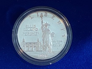 1886  1986-S Proof U.S. Liberty Two-Coin Set