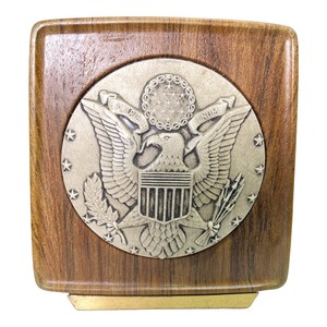 lot 12 image: United States Seal Book Ends