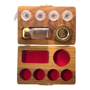 lot 13 image: Travel Shot Glass Case