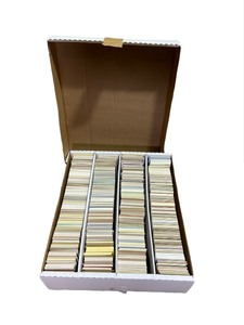 lot 75 image: Baseball Cards