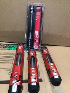 Husky Torque Wrench (count of 4) please review pictures