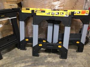 Lot of Mixed Dewalt & Stanley Sawhorses Missing PCS (review pictures)