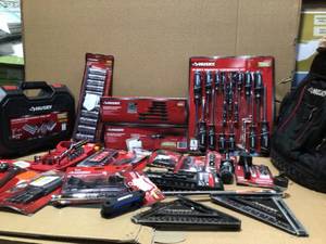 Lot of assorted Husky Tools various types modelsand conditions see pictures