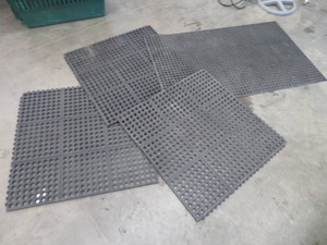 RUBBER MATS